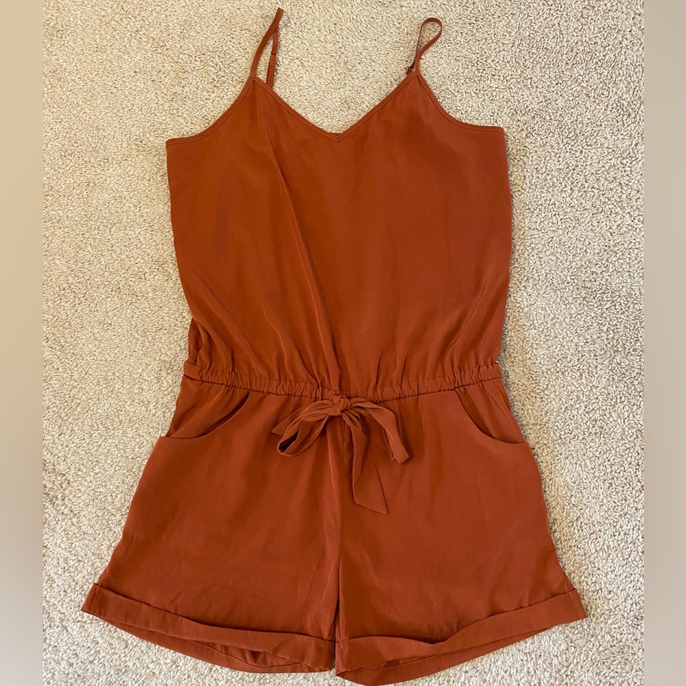 J. Crew Romper Burnt Orange, adjustable tie front, pockets